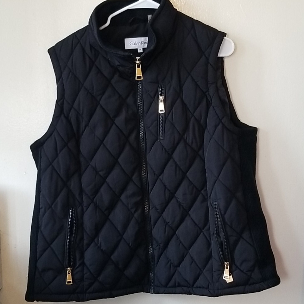 Calvin Klein Puffer Vest